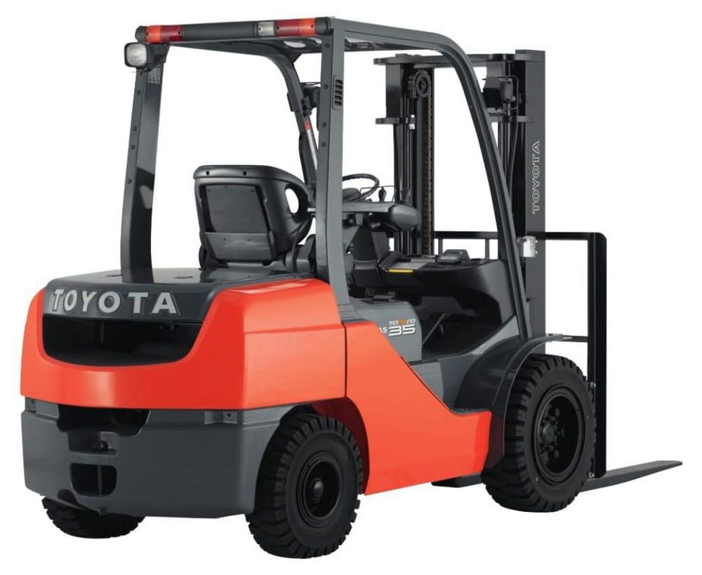 Toyota 8FD25 diesel counterbalance forklift
